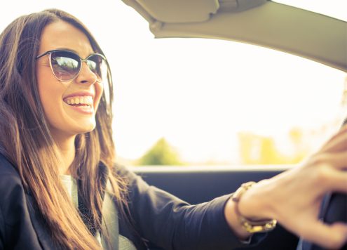 Mujer al volante