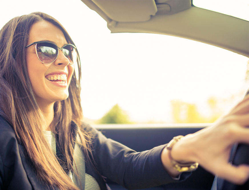 Mujer al volante